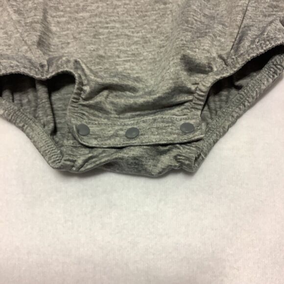 Nike‎ Dri-Fit Gray Baby Girl Bathing Suit Swimsuit Pink Swoosh Size 3 Months - Picture 4 of 9